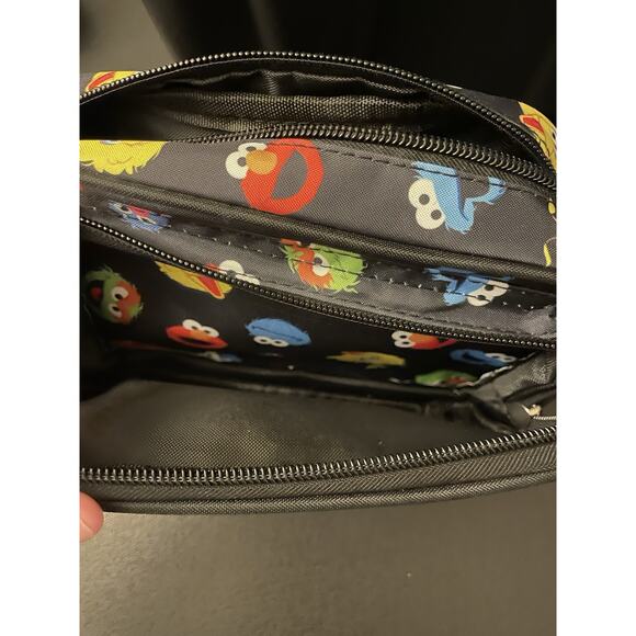 Sesame Street Place Fanny Pack 2 Pocket Belt Bag Pouch Busch Gardens Sea World - Picture 5 of 6